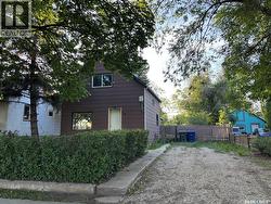 216 3rd AVENUE W  Kindersley, SK S0L 1S0
