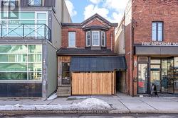 LOWER - 224 CHRISTIE STREET  Toronto, ON M6G 3B7