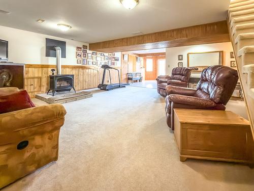 3900 25Th Street, Cranbrook, BC - Indoor With Fireplace