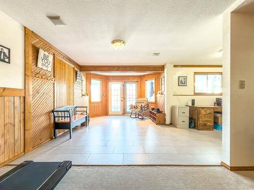 3900 25Th Street, Cranbrook, BC - Indoor