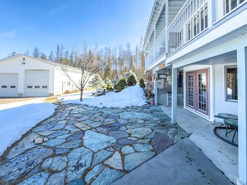 3900 25Th Street, Cranbrook, BC - Outdoor