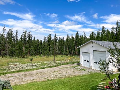 3900 25Th Street, Cranbrook, BC - Outdoor