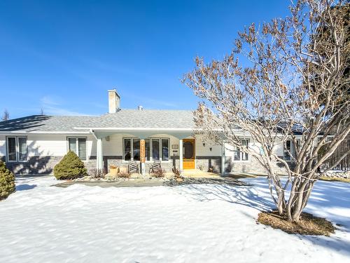 3900 25Th Street, Cranbrook, BC - Outdoor With Deck Patio Veranda With Facade