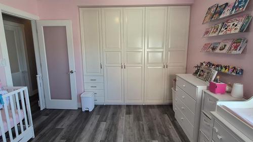 206 6Th Avenue, Cranbrook, BC - Indoor