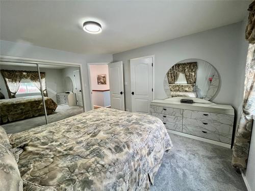 213 Burton School Road, Burton, BC - Indoor Photo Showing Bedroom