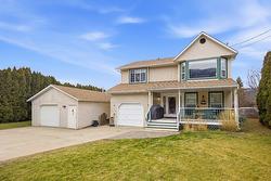 14286 Harmen Road  Lake Country, BC V4V 2B9