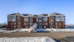 407-650 Boul. du Loiret  Québec (Charlesbourg), QC G2L 3J3