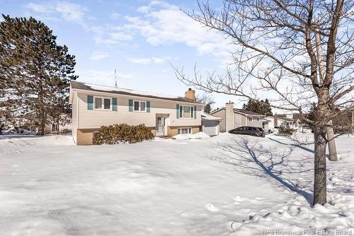 44 Glendalea Cres, Moncton, NB 