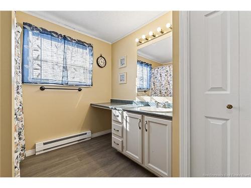 6 Sentier St, Moncton, NB 