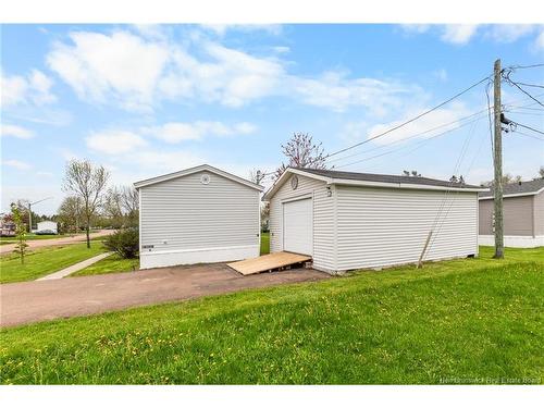 6 Sentier St, Moncton, NB 