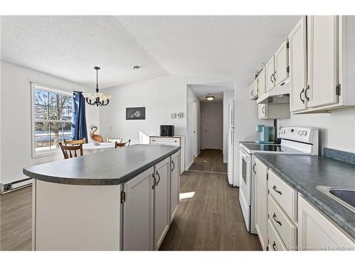 6 Sentier St, Moncton, NB 