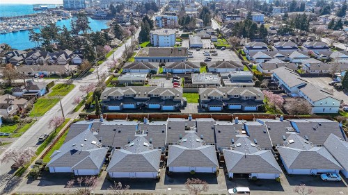 5-10084 Third St, Sidney, BC 