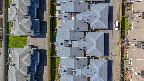 5-10084 Third St, Sidney, BC 