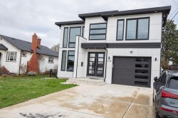 146 Cadillac Ave  Saanich, BC V8Z 1T6