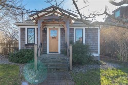 1219 Pembroke St NORTH Victoria, BC V8T 1J6