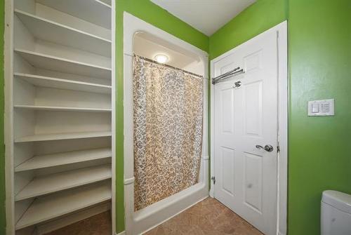 412 De La Morenie St, Winnipeg, MB 