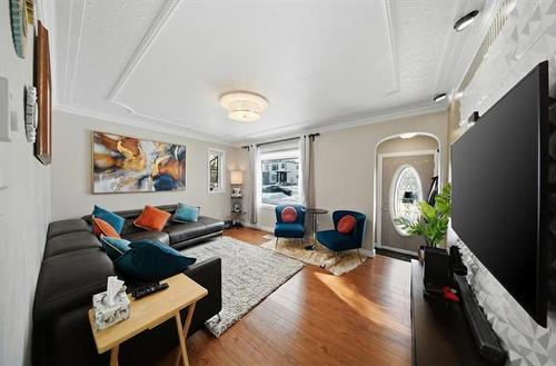 412 De La Morenie St, Winnipeg, MB 