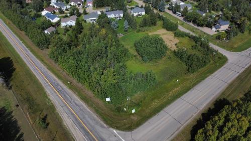 487  Lakeside Drive, Spring Lake, AB 