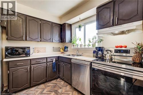 71 Shadeland Crescent, Kitchener, ON - Indoor Photo Showing Kitchen With Double Sink