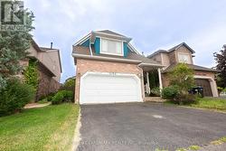 5722 GREENSBORO DRIVE  Mississauga, ON L5M 5T7