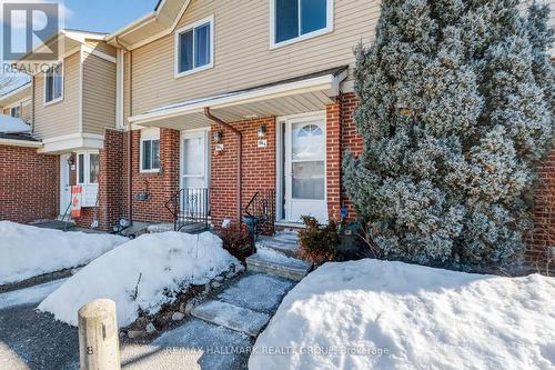 D - 116 VALLEY STREAM DRIVE  Ottawa, ON K2H 9E1