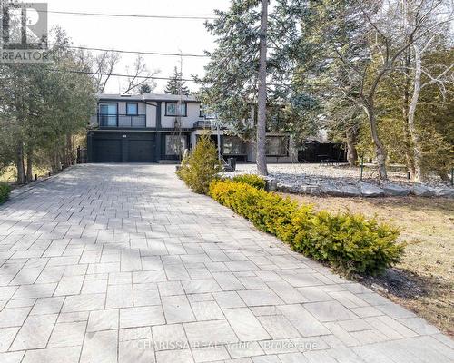 60 BELVEDERE DRIVE  Oakville, ON L6L 4B6