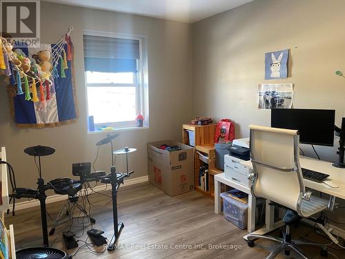 49 - 371 BRONTE STREET S  Milton (Om Old Milton), ON L9T 3K5