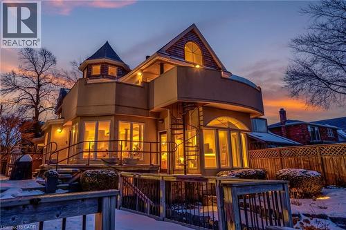 91 Mountain Park Avenue, Hamilton, ON - Outdoor