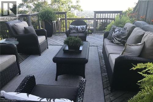 91 Mountain Park Avenue, Hamilton, ON - Outdoor With Deck Patio Veranda With Exterior