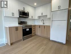 32 FRONT Street N  Thorold, ON L2V 1X3