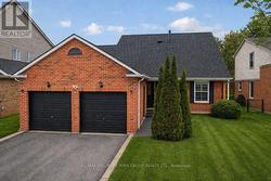 99 PEEVERS CRESCENT Newmarket, ON L3Y 7T2