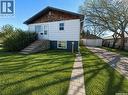 1600 Chaplin Street E, Swift Current, SK  - Outdoor 