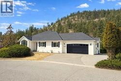 773 Siwash Court  Kelowna, BC V1V 1N5