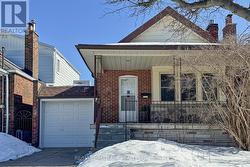85 ROOSEVELT ROAD  Toronto, ON M4J 4T8