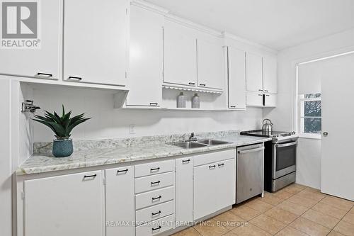 170 Dufferin Street, Hamilton, ON - Indoor Photo Showing Kitchen With Double Sink