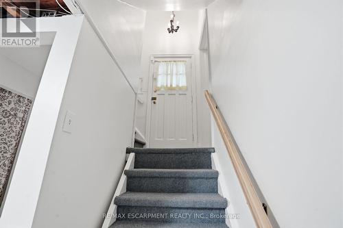 170 Dufferin Street, Hamilton, ON - Indoor Photo Showing Other Room