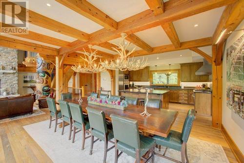 8429 Poplar Side Road, Clearview, ON - Indoor Photo Showing Dining Room