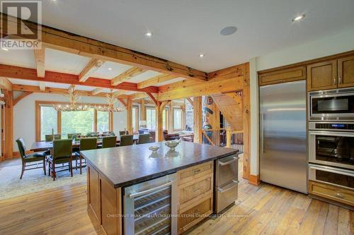 8429 Poplar Side Road, Clearview, ON - Indoor Photo Showing Kitchen