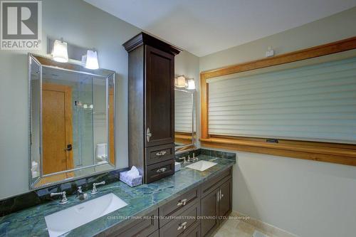 8429 Poplar Side Road, Clearview, ON - Indoor Photo Showing Bathroom