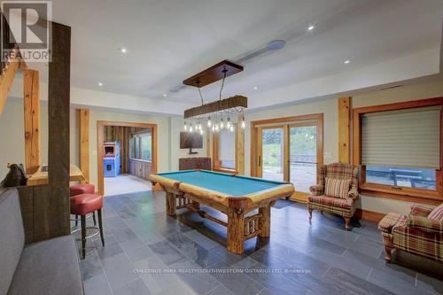 8429 Poplar Side Road, Clearview, ON - Indoor Photo Showing Other Room