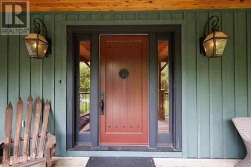 8429 Poplar Side Road, Clearview, ON - Outdoor With Exterior