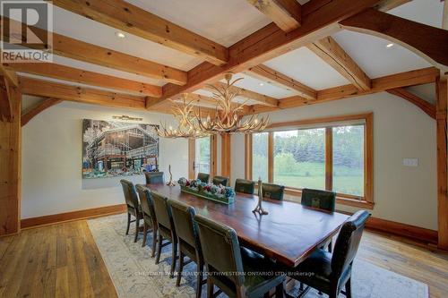 8429 Poplar Side Road, Clearview, ON - Indoor Photo Showing Dining Room