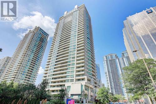 1107 - 23 HOLLYWOOD AVENUE  Toronto, ON M2N 7L8
