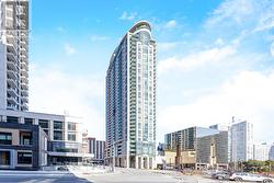 3303 - 208 ENFIELD PLACE  Mississauga, ON L5B 0G8