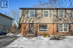 434B DUNVEGAN DRIVE  Waterloo, ON N2K 2C7