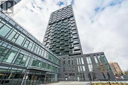 1602 - 1 QUARRINGTON LANE  Toronto, ON M3C 0S4