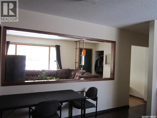 552 6Th Street E, Prince Albert, SK - Indoor