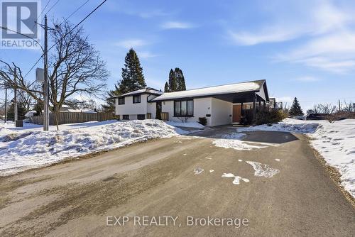 67 Leland Drive, Belleville (Belleville Ward), ON - Outdoor