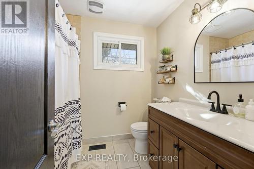 67 Leland Drive, Belleville (Belleville Ward), ON - Indoor Photo Showing Bathroom