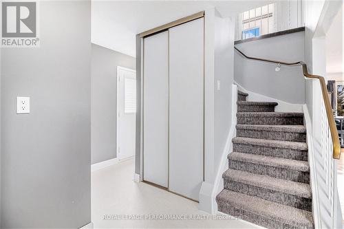 6349 St Louis Drive, Ottawa, ON - Indoor Photo Showing Other Room